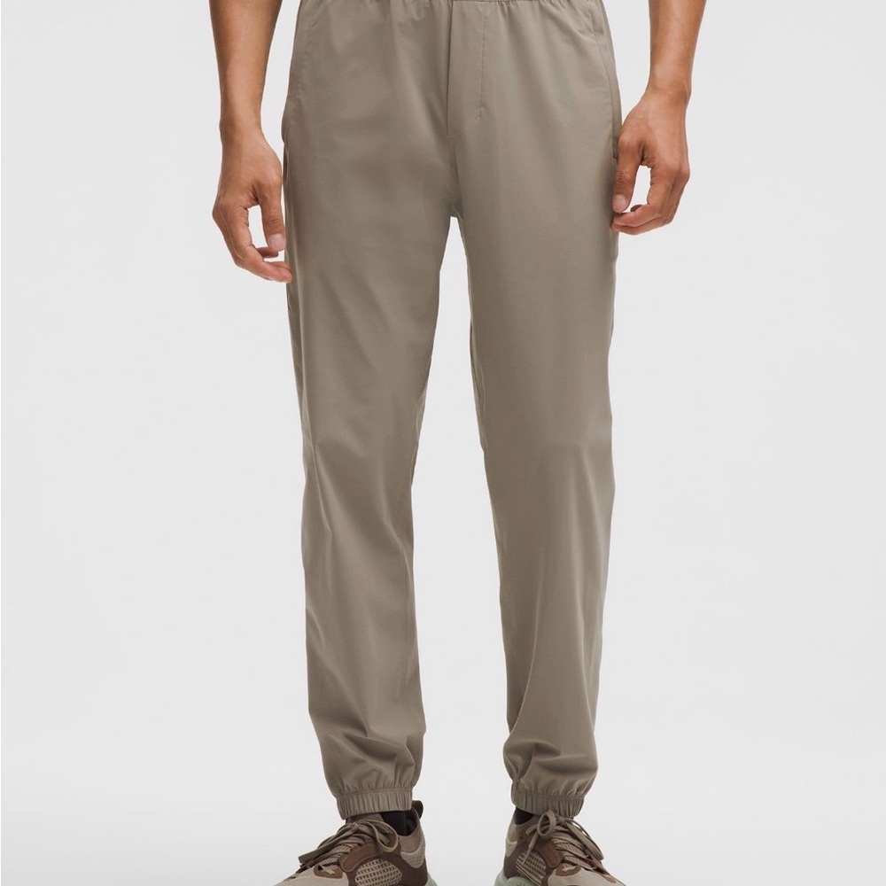 Mens Pace Breaker Jogger